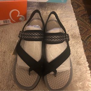 Baretraps sandals